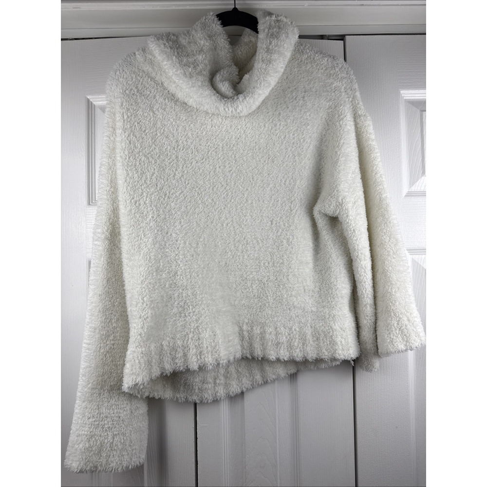 Express White Fuzzy Cowl Neck Sweater – Women's Cozy Soft‎ Pullover Size Medium